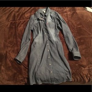 Levi’s jean white and blue striped dress